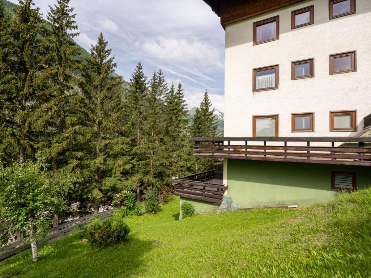 Apartment Glockner-2 By Interhome Heiligenblut Eksteriør billede